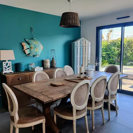 Rare A - Maison Neuve Avec Piscine Et Jardin *