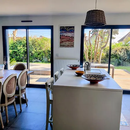 Vakantiehuis Rare A - Maison Neuve Avec Piscine Et Jardin Cabourg