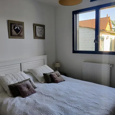 펜션 Rare A - Maison Neuve Avec Piscine Et Jardin *