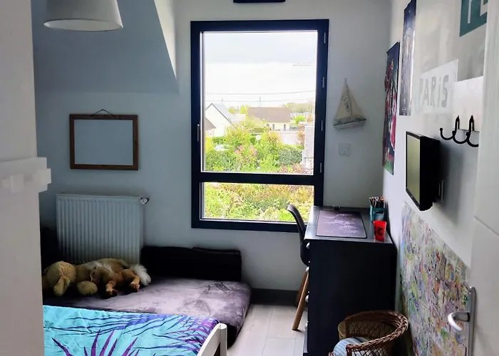 Rare A - Maison Neuve Avec Piscine Et Jardin *