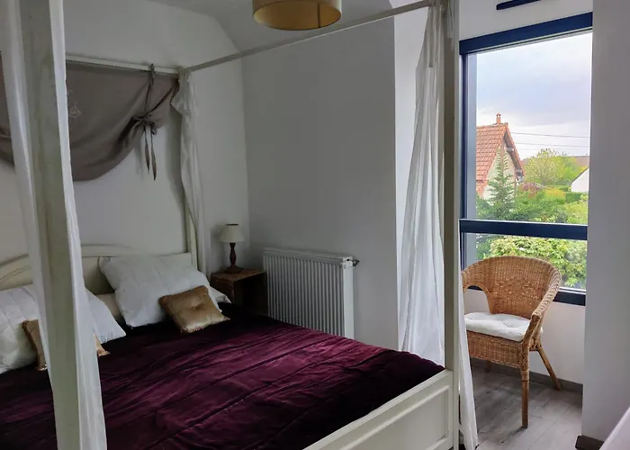 Rare A - Maison Neuve Avec Piscine Et Jardin *