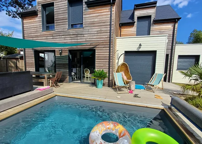 Rare A - Maison Neuve Avec Piscine Et Jardin Feriehus