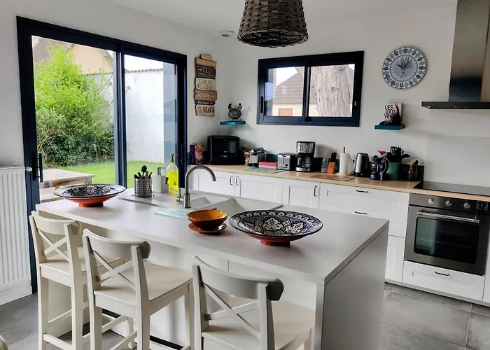 Rare A - Maison Neuve Avec Piscine Et Jardin * Cabourg