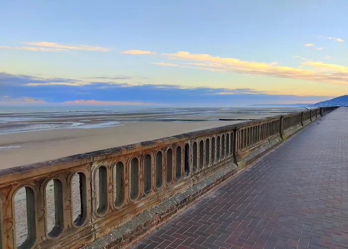 Dom wakacyjny Rare A - Maison Neuve Avec Piscine Et Jardin